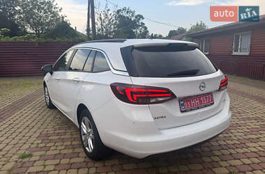 Универсал Opel Astra 2018 в 