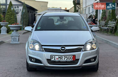 Універсал Opel Astra 2009 в 