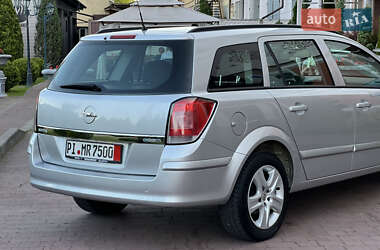 Універсал Opel Astra 2009 в 