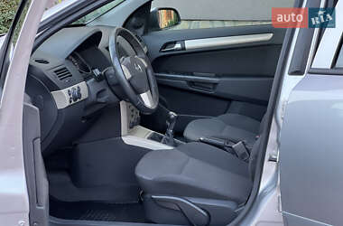 Універсал Opel Astra 2009 в 