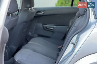 Універсал Opel Astra 2009 в 