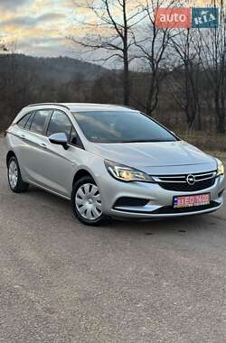 Универсал Opel Astra 2019 в Долине