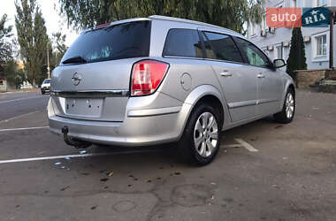 Універсал Opel Astra 2009 в 