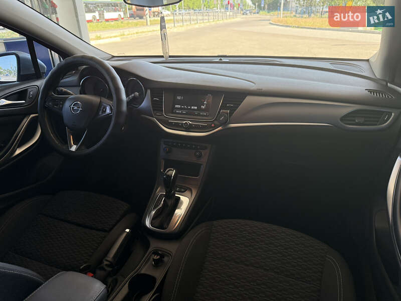 Универсал Opel Astra 2019 в Николаеве