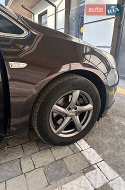 Універсал Opel Astra 2013 в 