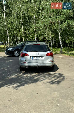 Універсал Opel Astra 2011 в 