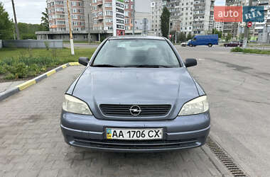 Седан Opel Astra 2007 в 