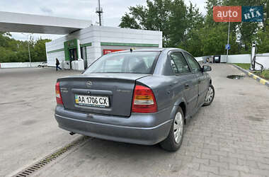 Седан Opel Astra 2007 в 