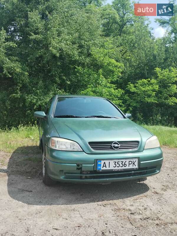 Хетчбек Opel Astra 2000 в Димері