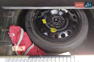 Универсал Opel Astra 2011 в 