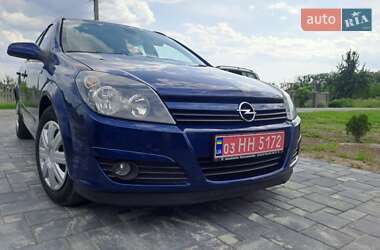 Универсал Opel Astra 2005 в 