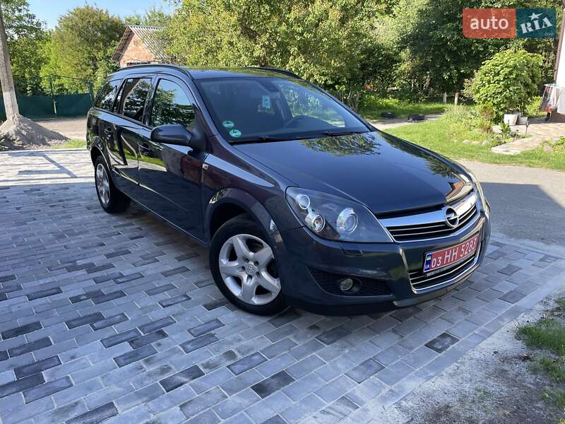 Универсал Opel Astra 2008 в 