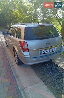 Универсал Opel Astra 2009 в 