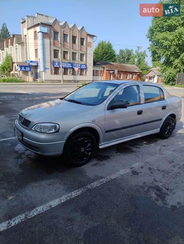 Opel Astra 2006