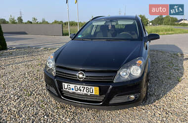 Універсал Opel Astra 2005 в Калуші