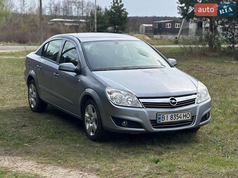 Opel Astra 2008