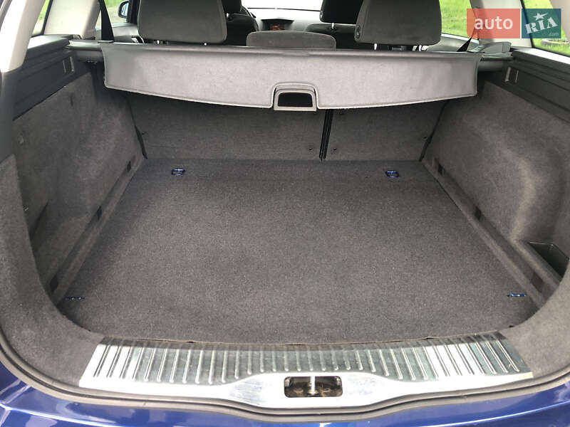 Універсал Opel Astra 2005 в Ямполі