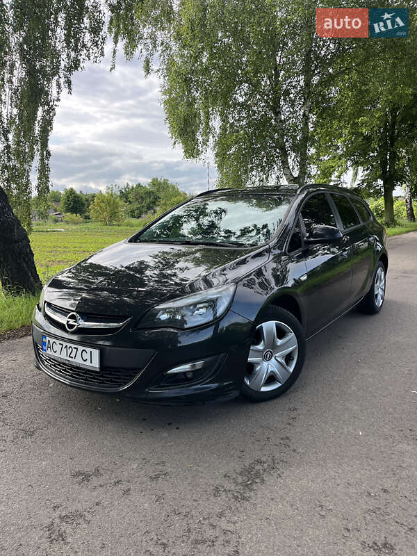 Opel Astra 2014