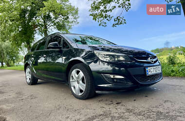 Универсал Opel Astra 2014 в 