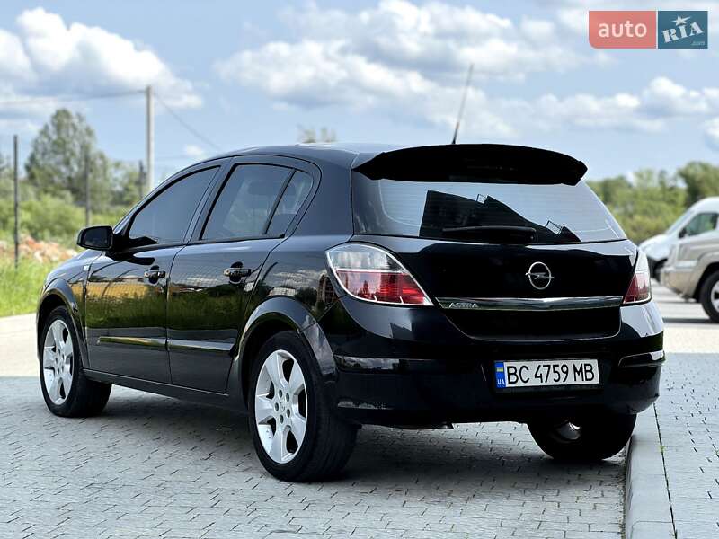 Opel Astra 2009
