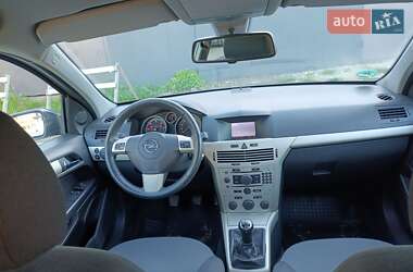 Универсал Opel Astra 2008 в 
