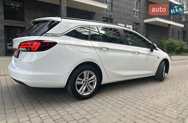 Универсал Opel Astra 2019 в 