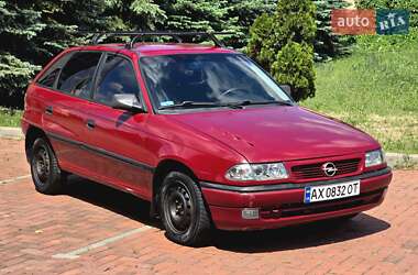 Хэтчбек Opel Astra 1992 в 