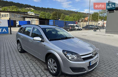 Универсал Opel Astra 2006 в 