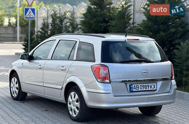 Универсал Opel Astra 2006 в 