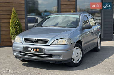 Седан Opel Astra 2007 в Шептицькому