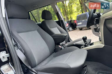 Универсал Opel Astra 2009 в 