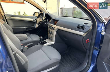 Универсал Opel Astra 2007 в 