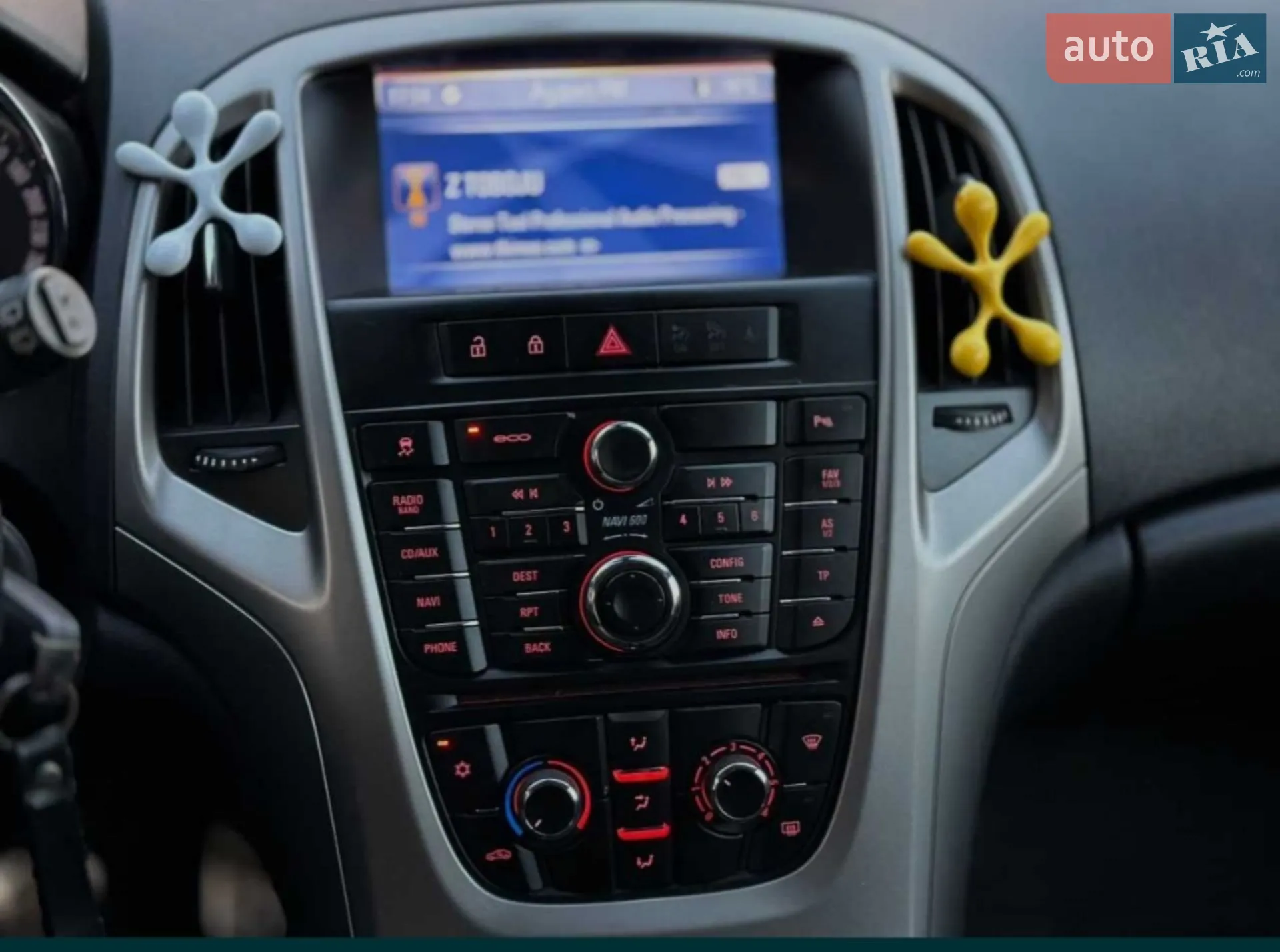 2011 Opel Astra - мініатюра 8