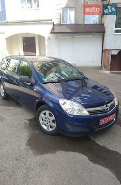 Універсал Opel Astra 2009 в Львові