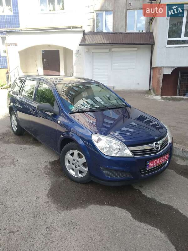 Универсал Opel Astra 2009 в 
