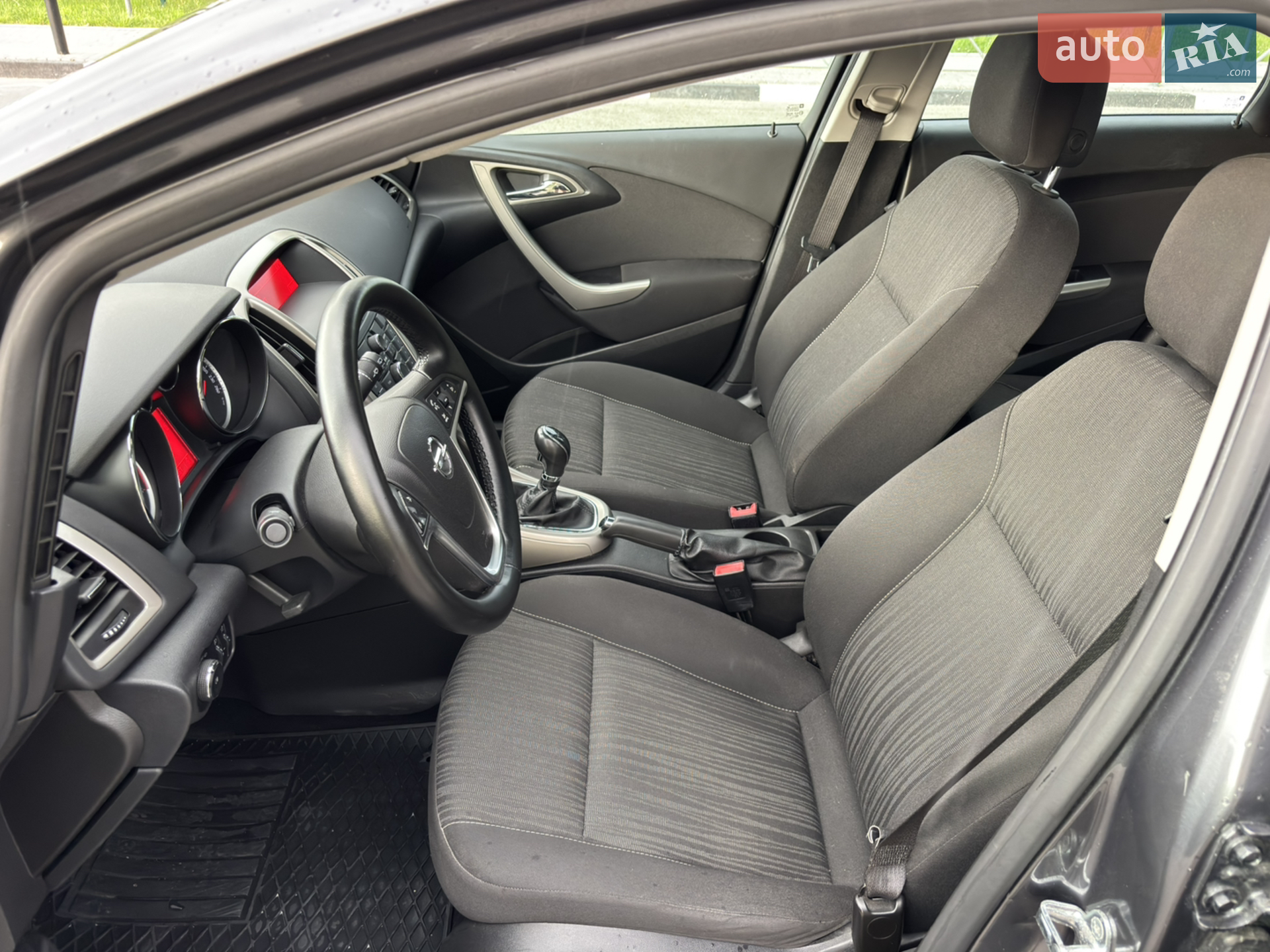 2011 Opel Astra - мініатюра 18