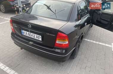 Седан Opel Astra 2008 в 