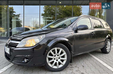 Универсал Opel Astra 2005 в 