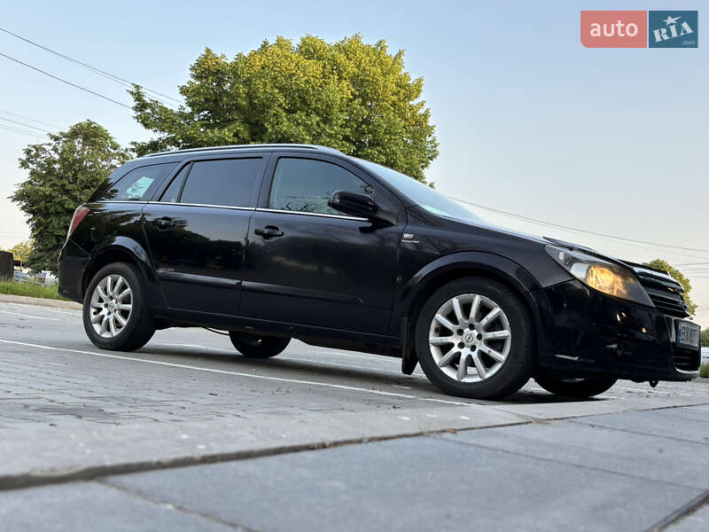 Универсал Opel Astra 2005 в Хмельницком