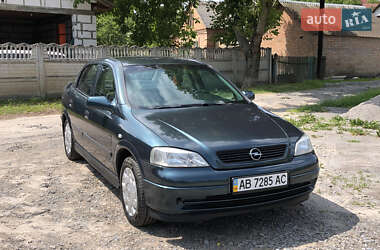 Седан Opel Astra 2005 в Вінниці