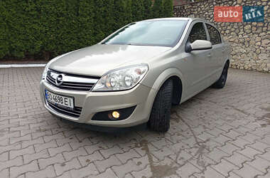 Седан Opel Astra 2008 в 
