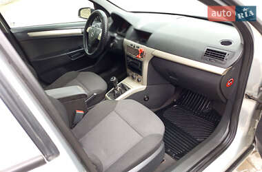 Седан Opel Astra 2008 в 