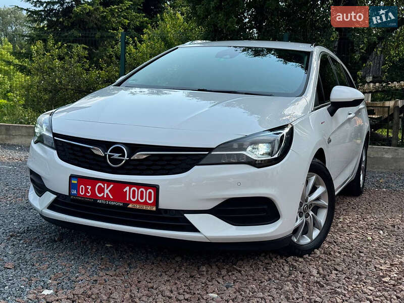 Универсал Opel Astra 2021 в Дрогобыче