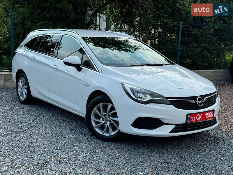 Универсал Opel Astra 2021 в Дрогобыче
