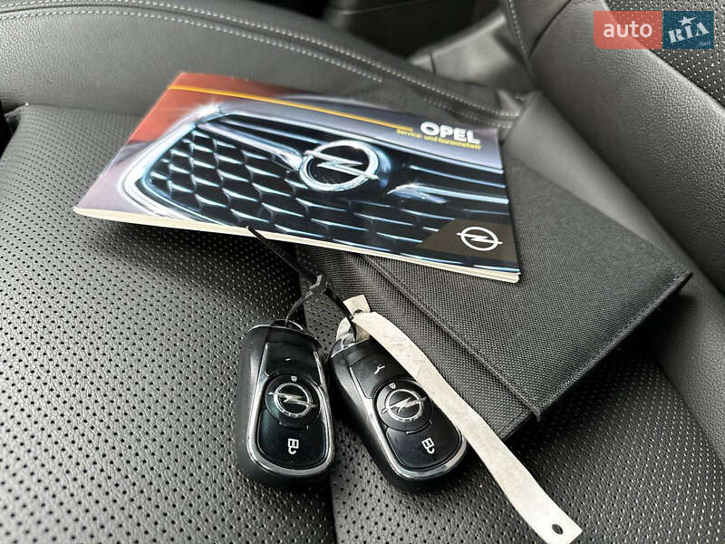 Универсал Opel Astra 2021 в Дрогобыче
