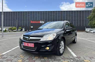 Універсал Opel Astra 2007 в Луцьку