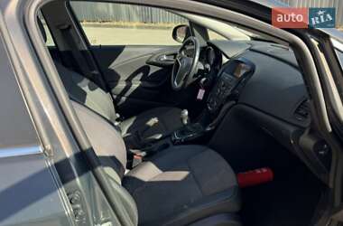 Универсал Opel Astra 2016 в 