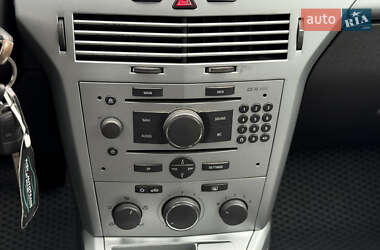 Универсал Opel Astra 2009 в 
