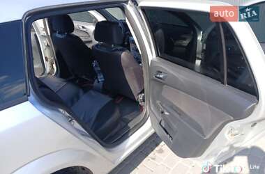Універсал Opel Astra 2010 в Львові