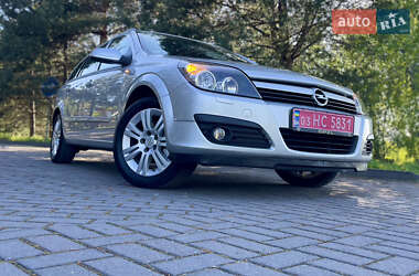 Универсал Opel Astra 2006 в 